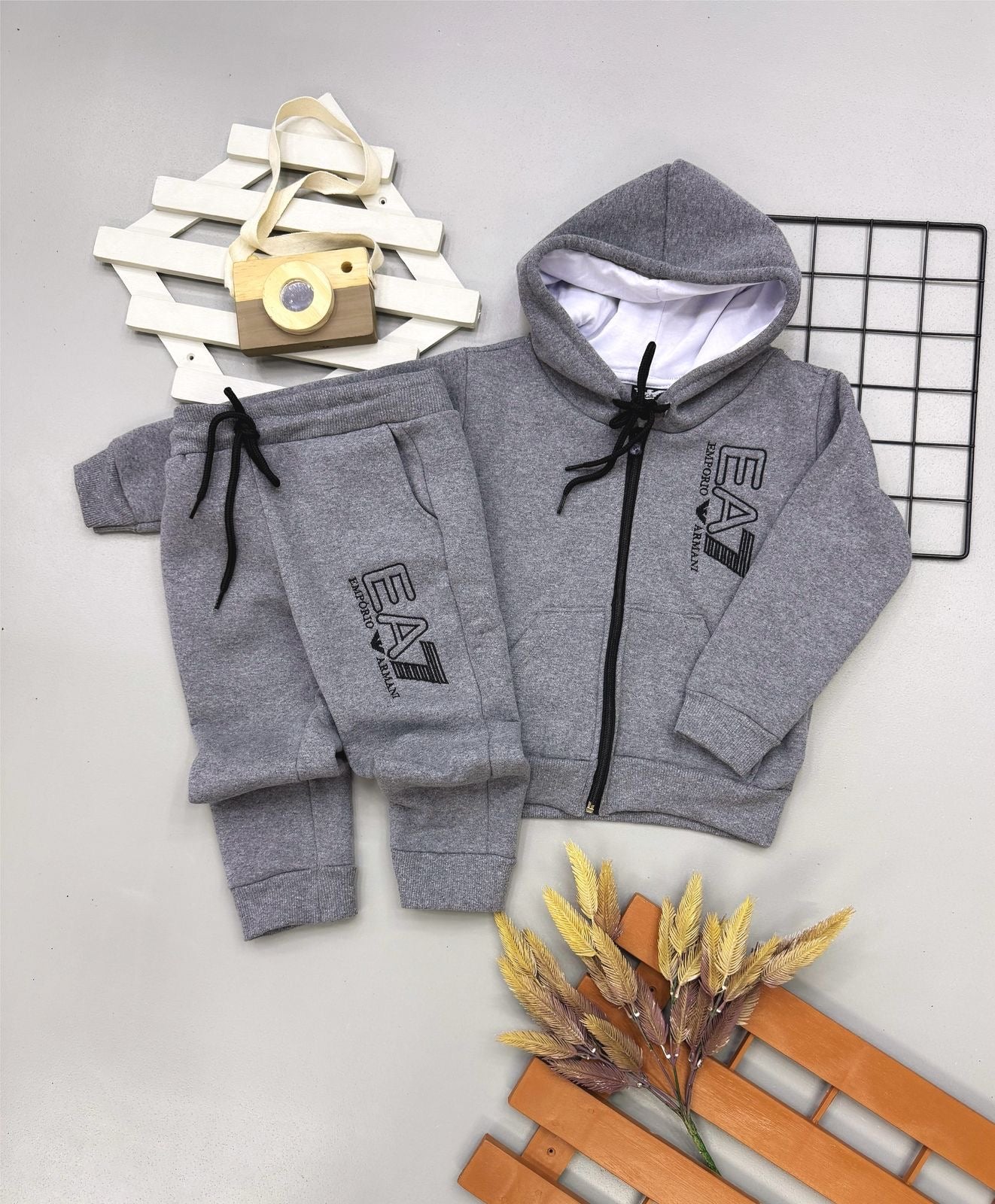 Conjunto Moletom EA7 Infantil