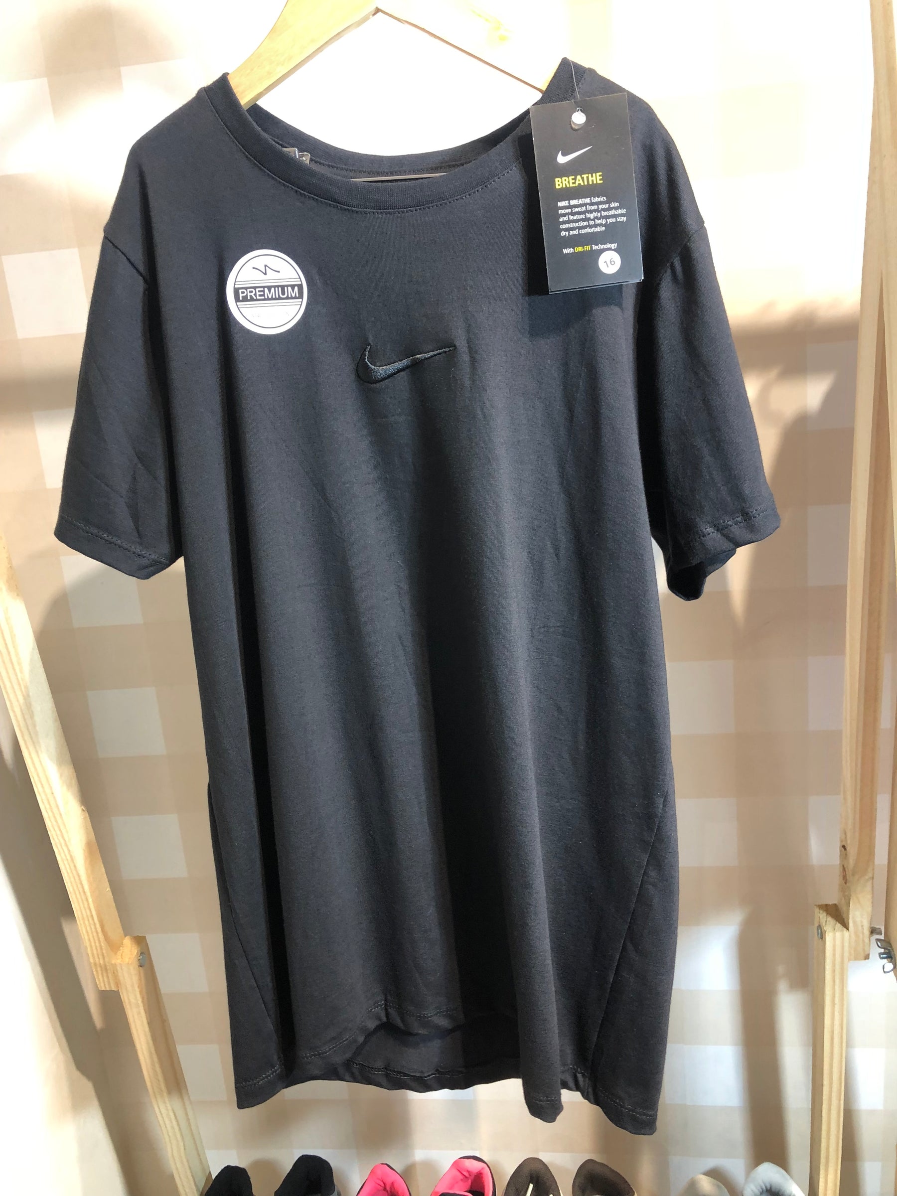 Camiseta NK Tamanho - Última Peça