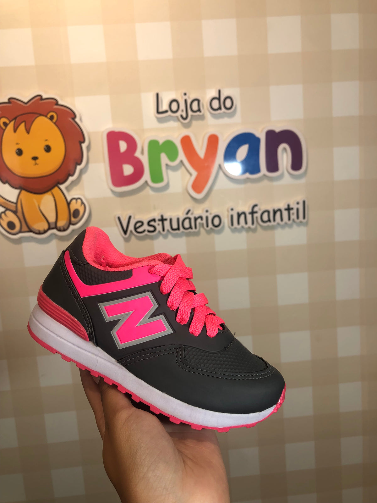 Tenis New - Última Peça