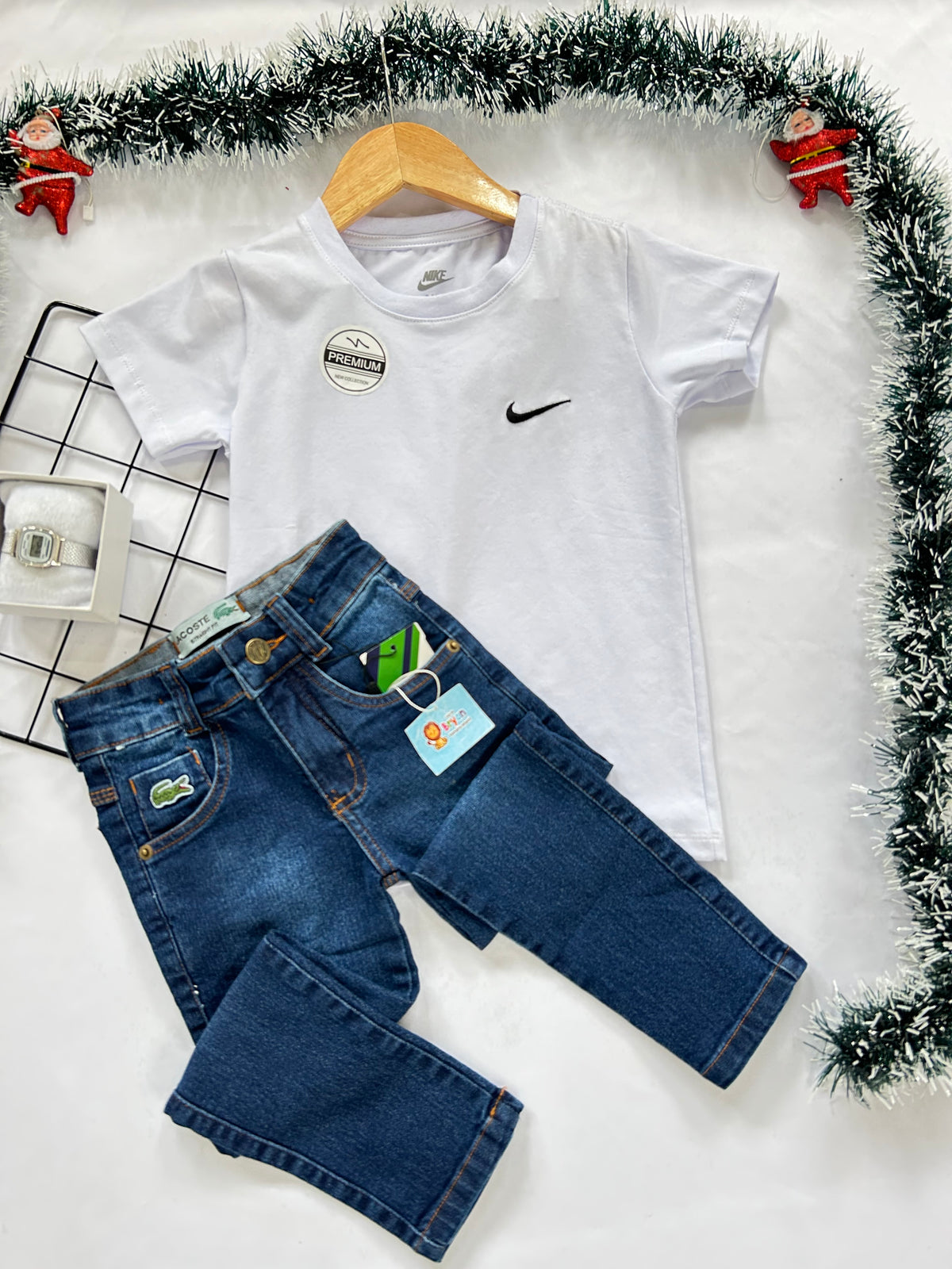 Kit Camiseta NK + Calça Jeans Lst + Relógio - Final de Ano