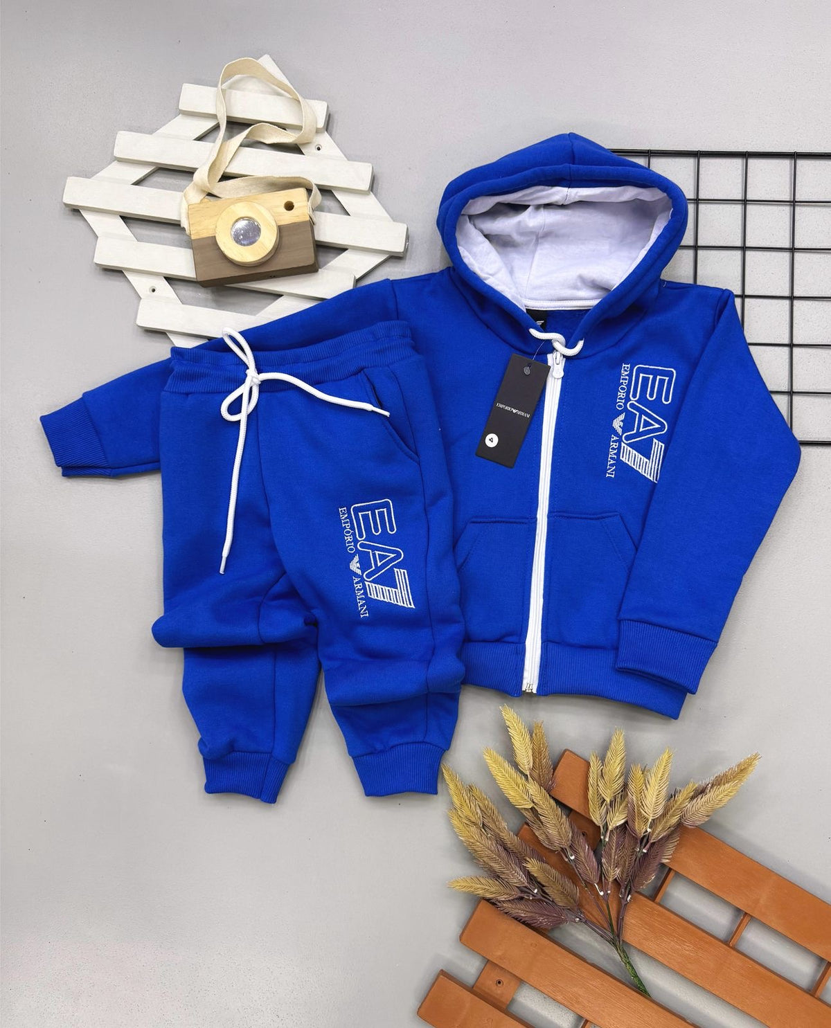 Conjunto Moletom EA7 Infantil