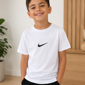 Camiseta Infantil NK - Última Peça