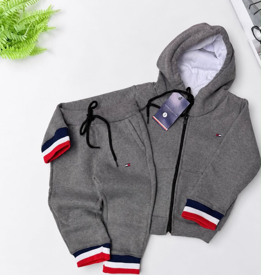 Conjunto Moletom TH Infantil - Última peça